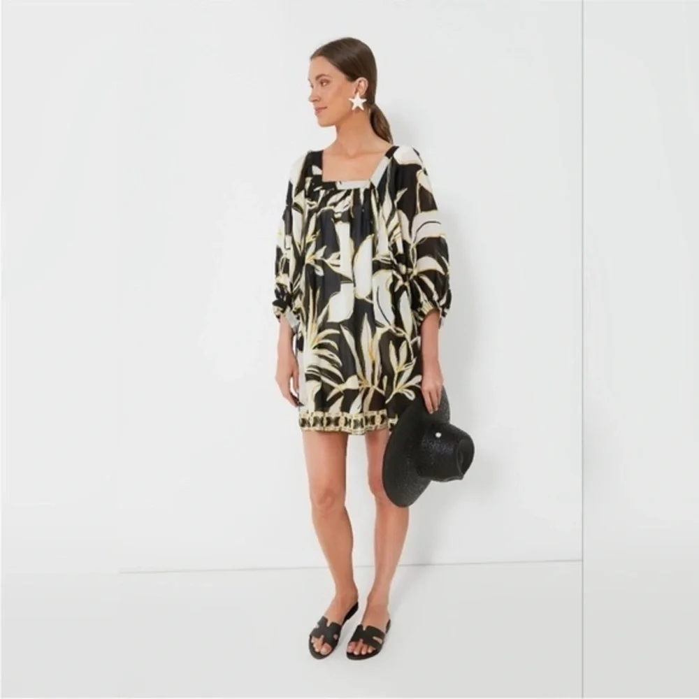 Tuckernuck Dress Mod Iris Coverup Balloon Sleeve Mini in Black Gold